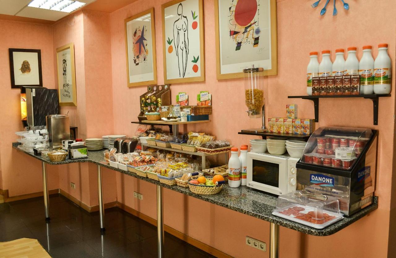 Hostal Cataluna Zaragoza Eksteriør billede